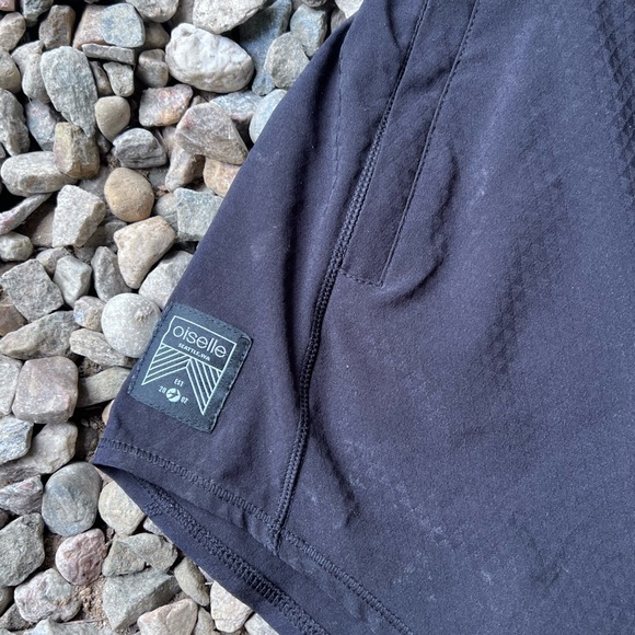 Oiselle long roga shorts black - Picture 2 of 4
